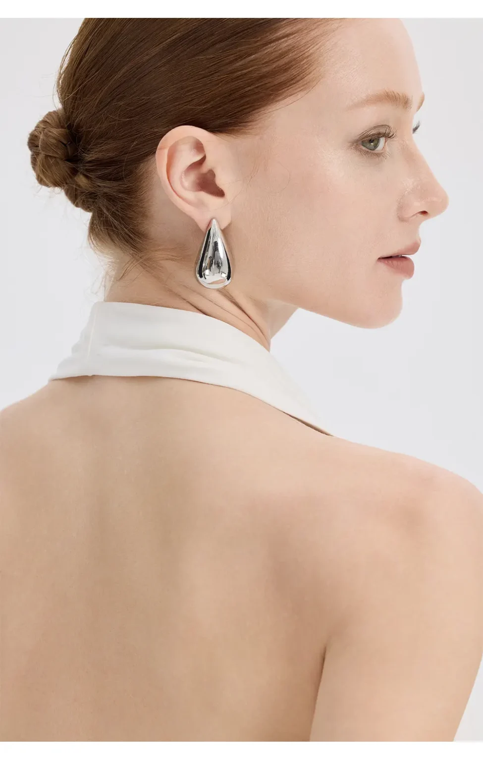 ousph white cowl neck halter maxi dress back close-up