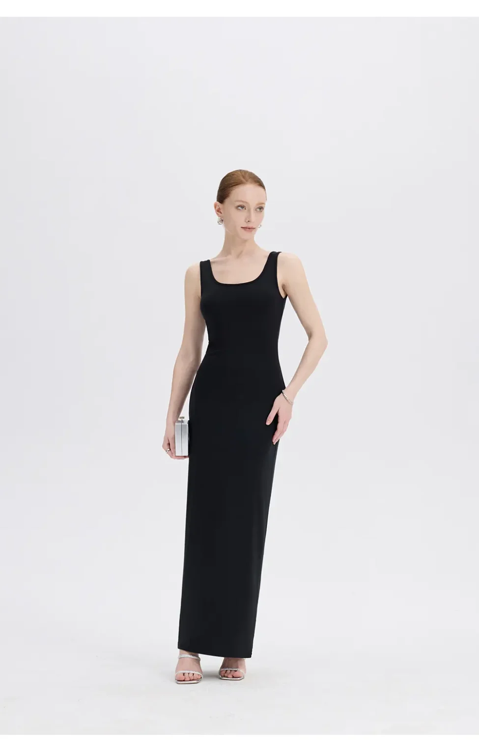 ousph black u-neck sleeveless maxi dress front view