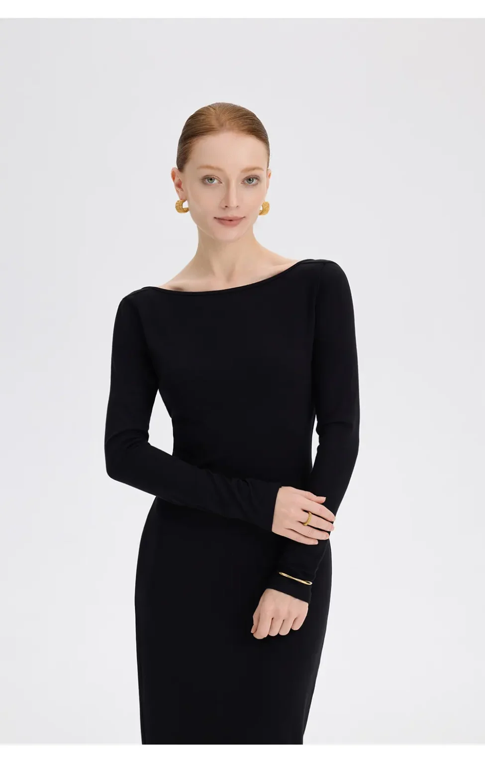 ousph black long sleeve boat neck maxi dress front detail